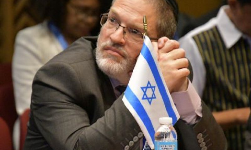 בילבסקי. פרסום יזום תורם לאמון הציבור [צילום: מחלקת חופש המידע, הפיליפינים]