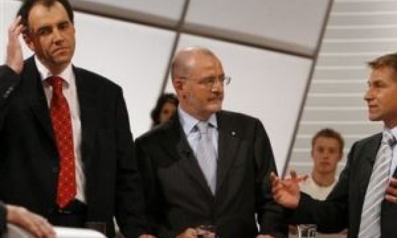 כריסטוף דרבלי משמאל [צילום: AP]