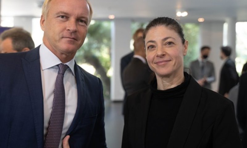 יו"ר העבודה במפגש עם השגרירים, היום בתל אביב [צילום: מפלגת העבודה]
