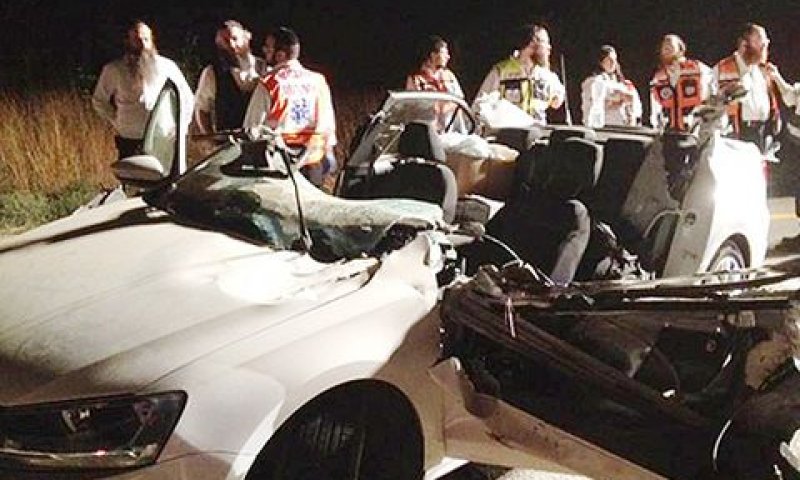 מכוניתו של יצחקי לאחר התאונה [צילום: הצלה יו"ש]