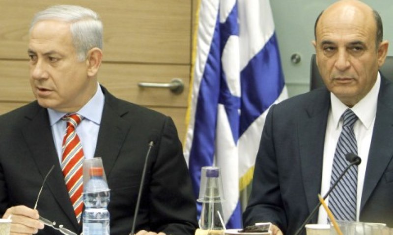 נתניהו ומופז בוועדת החוץ והביטחון [צילום: פלאש 90]