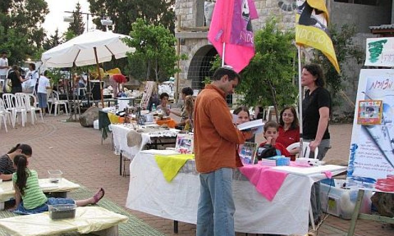 בתמונות: יריד אמנים באניעם באדיבות תיירות גולן [צילום: יח"צ]