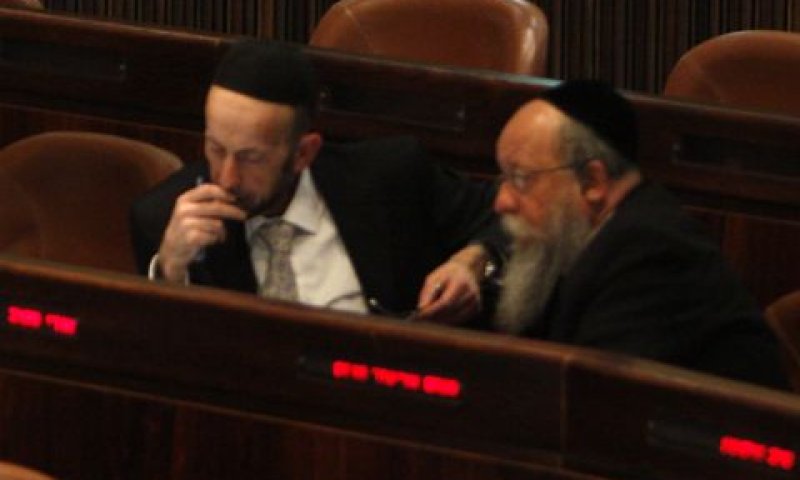 מוזס ומקלב. חופש הצבעה [צילום: מרים אלסטר/פלאש 90]