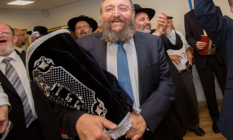 בן-צור. בראש המדד [צילום: יונתן זינדל/פלאש 90]