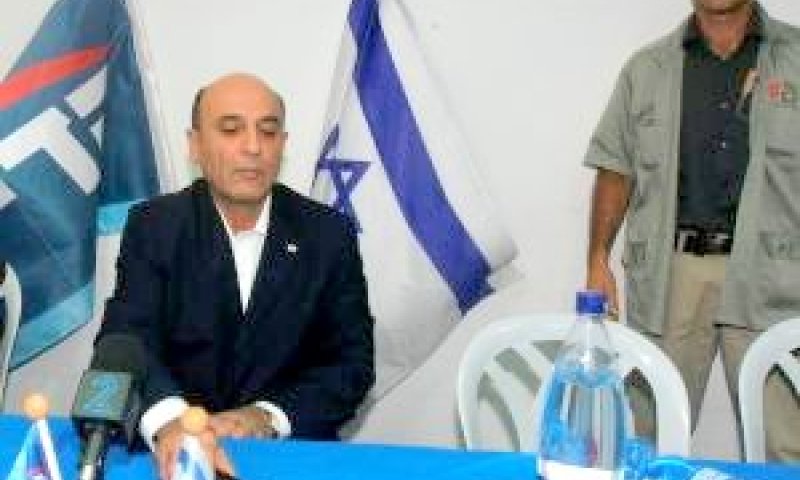 מופז. דחה הצעה [צילום: פלאש 90]