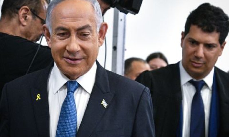 עמית חדד ונתניהו. "לא יכול לשאת נטל נוסף" [צילום: ראובן קסטרו, פול]