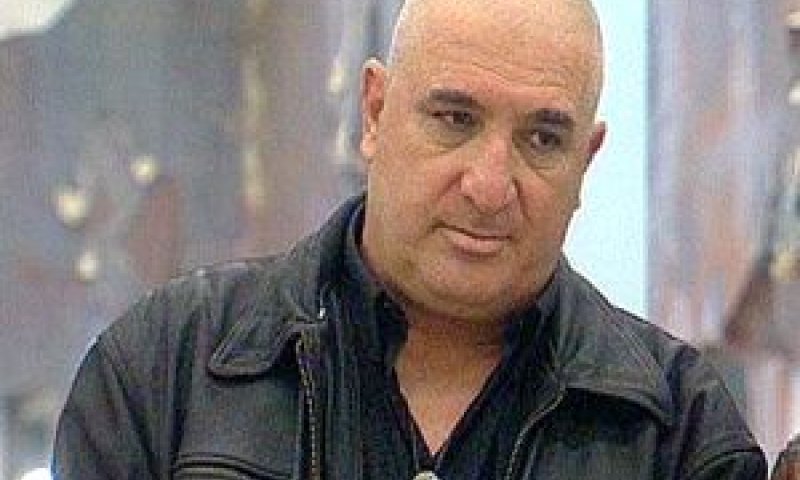 בנצי. פרש באמצע [צילום: מן הטלוויזיה]