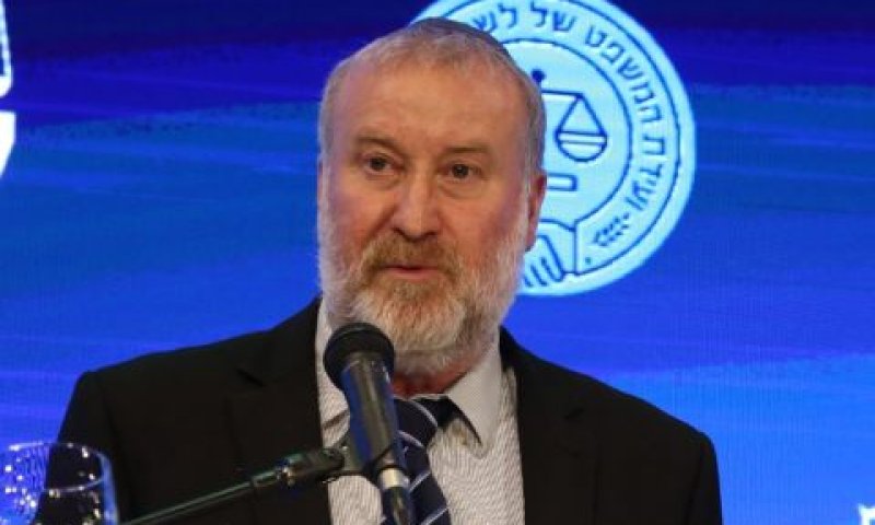 מנדלבליט. "דברים נוקבים" [צילום: עופר עמרם, לשכת עוה"ד]