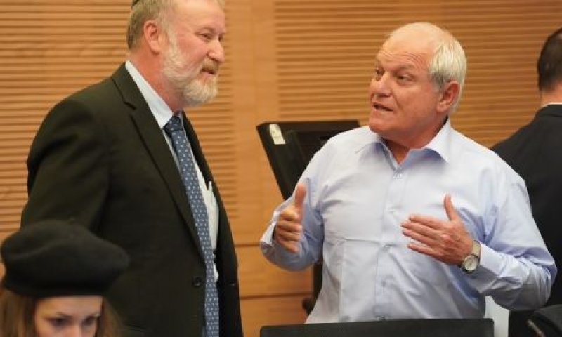 כץ ומנדלבליט. לקראת הכרעה [צילום: עדינה ולמן, דוברות הכנסת]