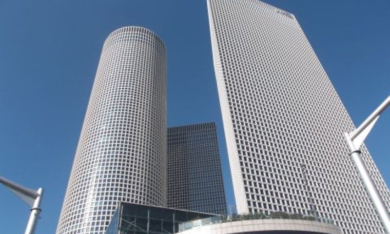 מרכז עזריאלי בתל אביב
