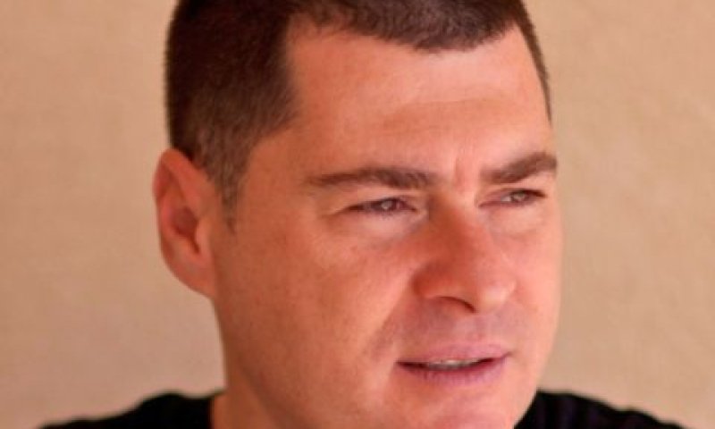 זוהר לוי בעל השליטה ויו"ר סאמיט