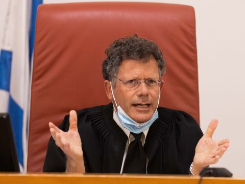 עמית. דיירות מוגנת [צילום: יונתן זינדל, פלאש 90]