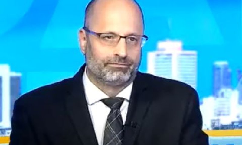 בר-זכאי. תובע 380,000 שקל [צילום: יוטיוב / Nirshman PR]