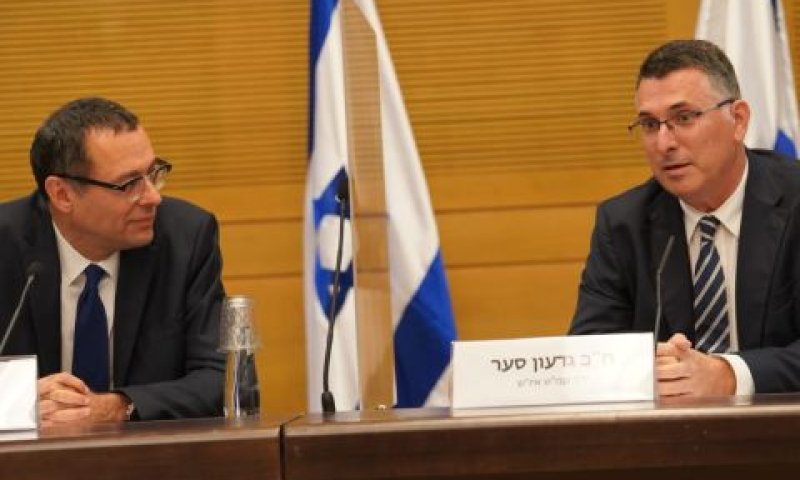 האוזר וסער [צילום: דני שם-טוב/דוברות הכנסת]