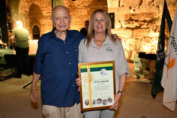אורי ביידץ ורעיה שורקי [צילום: יניב כהן, רשות הטבע והגנים]