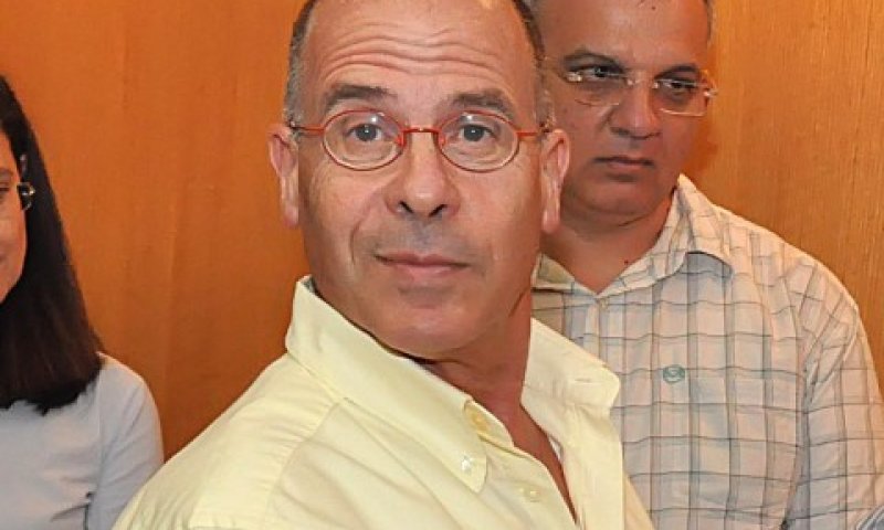 שלו. 'סופר עברי' [צילום: יוני המנחם]