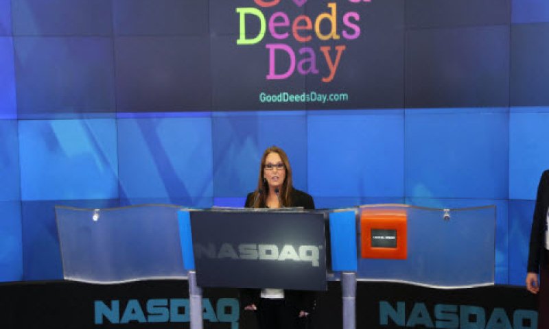 שרי אריסון [צילום: The NASDAQ OMX Group, Inc. Used with permission]