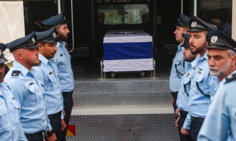 "בשם מדינת ישראל: סליחה" [צילום: חיים גולדברג/פלאש 90]