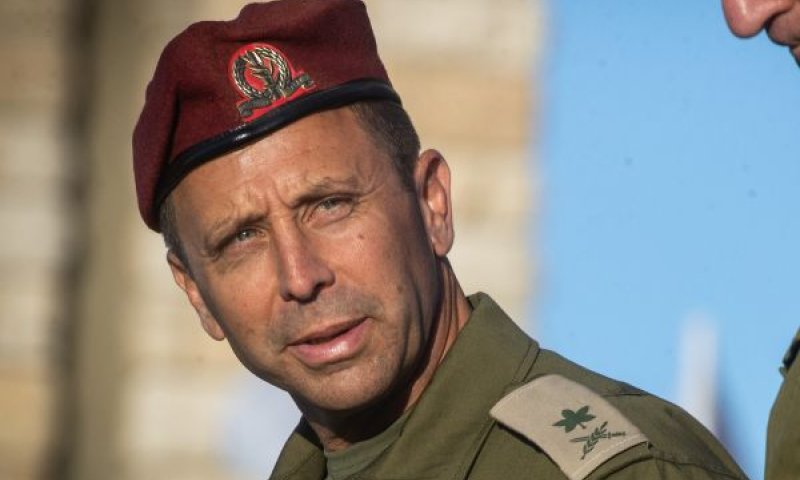 מפקד פקמ"ז. חתם [צילום: אורן בן חקון/פלאש 90]
