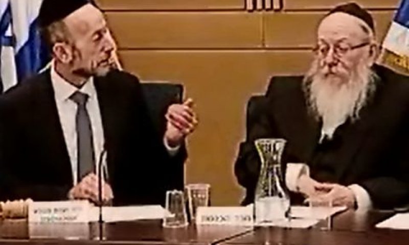 ליצמן ומקלב. עליית שלב ברשומה הרפואית [צילום: מן הטלוויזיה]