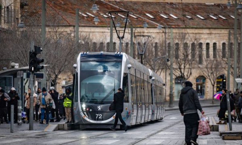 ההחלטה אם לבצע את הרכש נתונה עדיין בידי הזכייניות [צילום: יונתן זינדל/פלאש 90]
