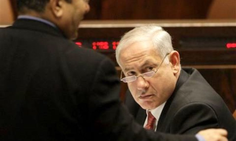 נתניהו וברק היום בכנסת [צילום: AP]