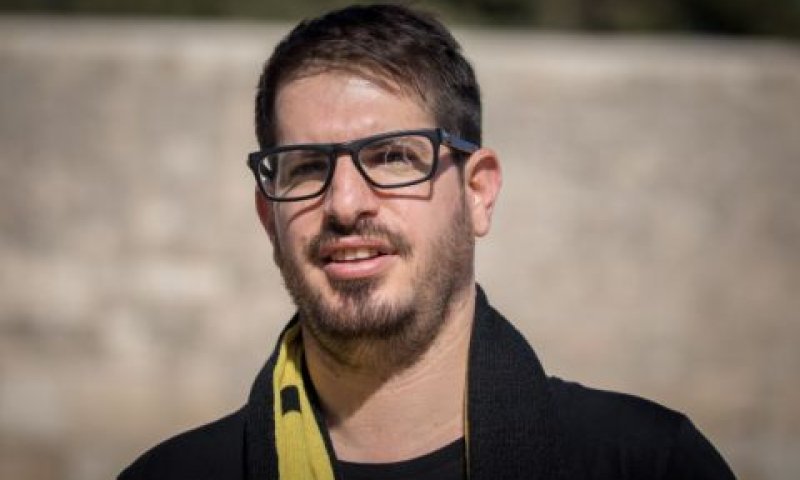 חוגג. מסרב להיחקר [צילום: יונתן זינדל, פלאש 90]