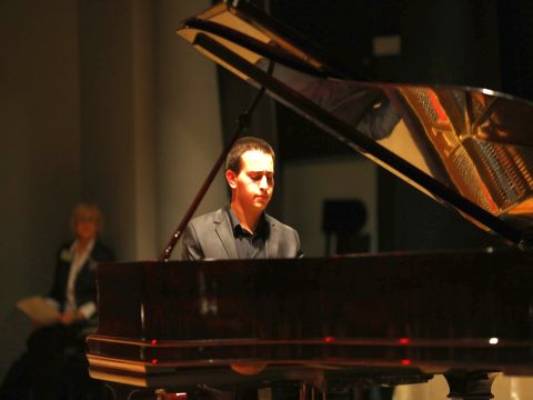 דניאל ניימן - מקום ראשון קטגורית בוגרים [צילום: ODREY לירון מולדובן]