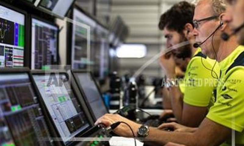 מתקני ספיירנט. 30 שנות התקשרות [צילום: AP]