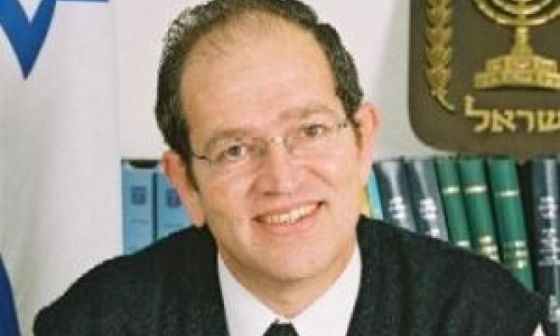השופט יפרח. חייב בהוצאות