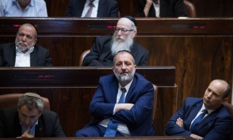 מבוכה חרדית [צילום: הדס פרוש/פלאש 90]