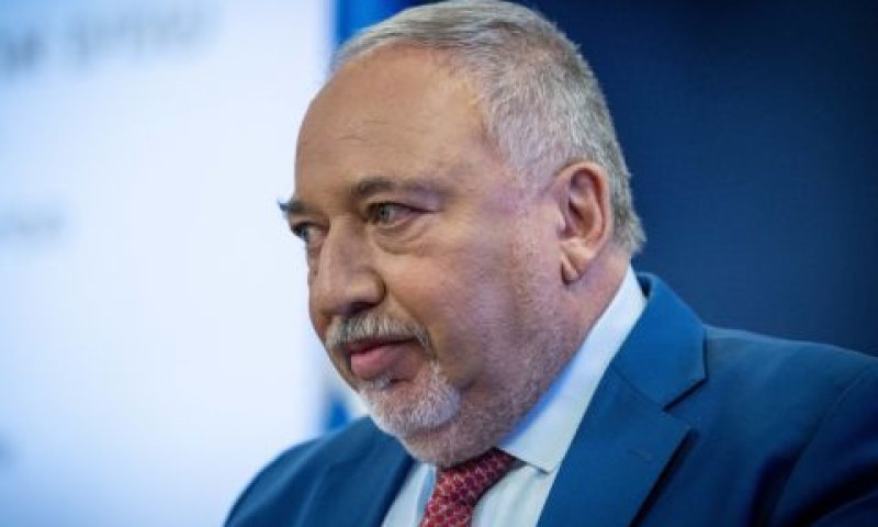 ליברמן. מאשים את שיטות נתניהו [צילום: יונתן זינדל/פלאש 90]