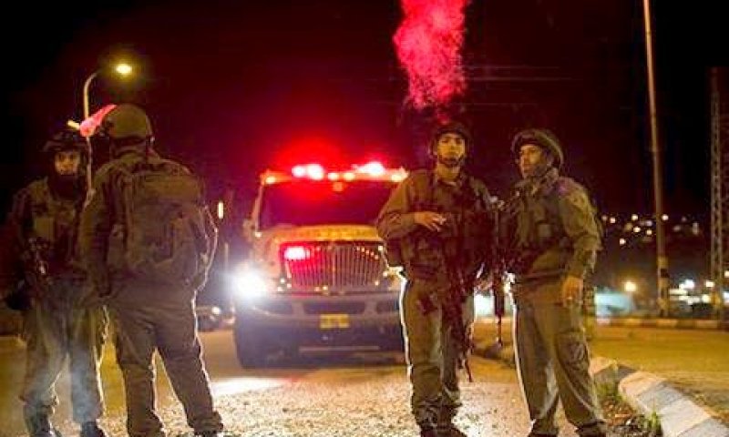 הכניסה לאיתמר בליל הרצח [צילום: AP]
