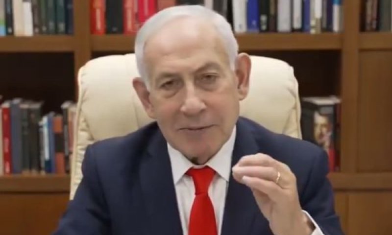 נתניהו. עבר הקרנות [צילום: לע"מ]