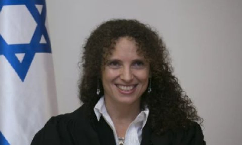 אברהמי. לקיים את החובה שבדין [צילום: אוליביה פיטוסי]