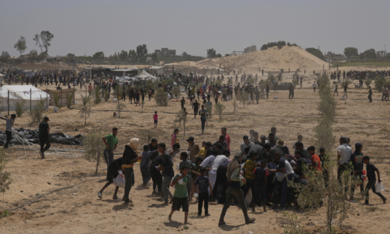פלשתינים ברצועת עזה [צילום: עבד אל כרים האנה/AP]