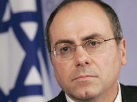 סילבן שלום תוקף את אבו מאזן
