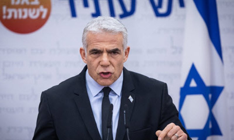 לפיד. "לא נשתוק" [צילום: יונתן זינדל/פלאש 90]