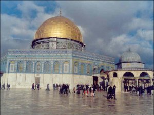35 שנה לנסיון שריפת מסגד אל עקצא[צילום: AP]