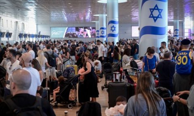נמל התעופה בן גוריון [צילום: אבשלום ששוני/פלאש 90]