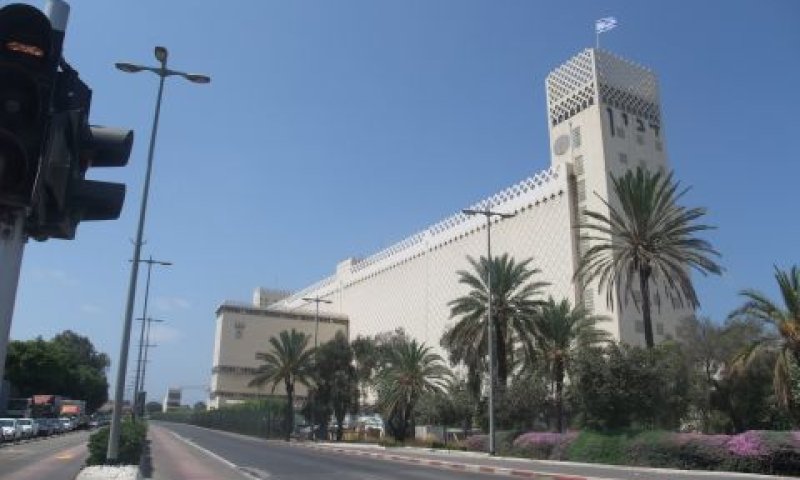 מפעיל הממגורות גובה לטובתו את דמי האחסנה [צילום: איתמר לוין]
