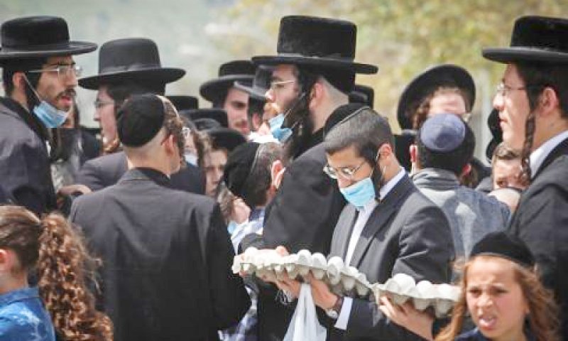 חרדים אוגרים יותר מחילונים [צילום אילוסטרציה: יעקב לדרמן/פלאש 90]