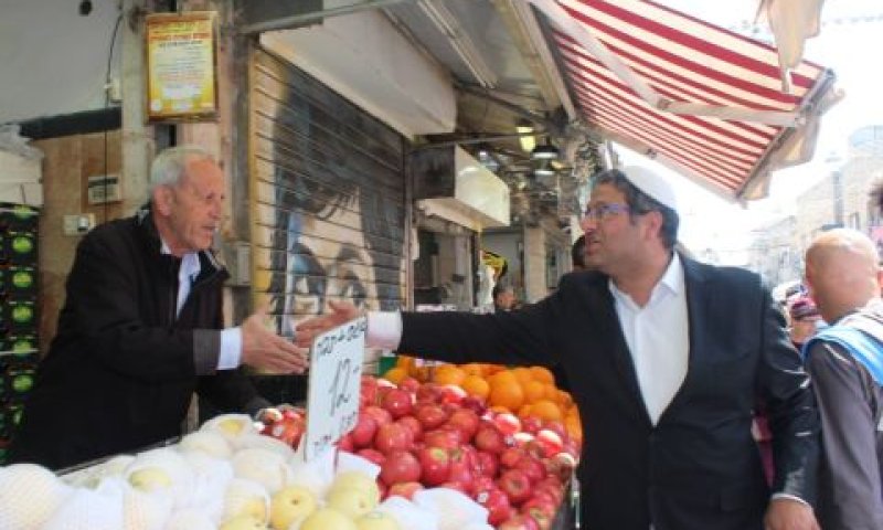 בן גביר בשוק מחנה יהודה [צילום: מתנאל רחמים]