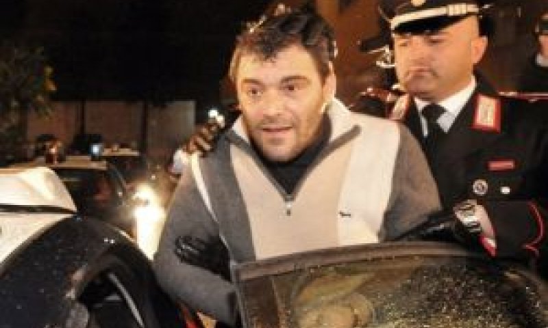 סטולה והדלת הסודית [צילום: AP]