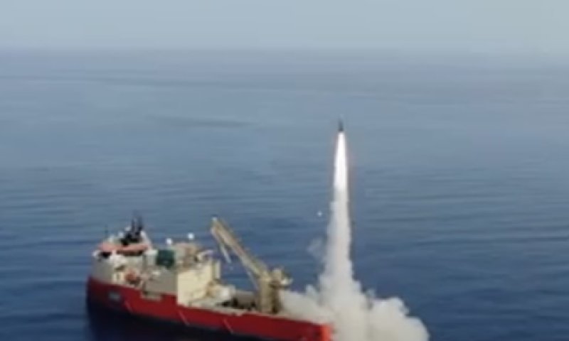 ירי טיל הניסוי למרחק 400 ק"מ [צילום: התעשיה האווירית]