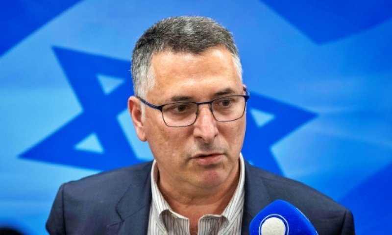 סער. נתניהו שיעבד ומשעבד את המדינה לצרכיו [צילום: אוליביה פיטוסי, פלאש 90]