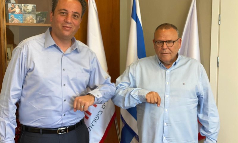 בר-דוד וכהן. משלבים ידיים (כמעט)