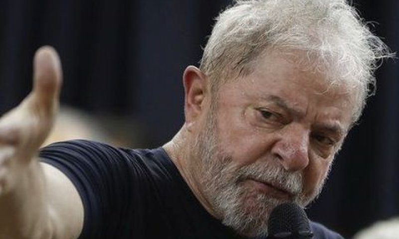 לואיז אינסיו דָה סילבה [צילום: אנדריאה פנר/AP]