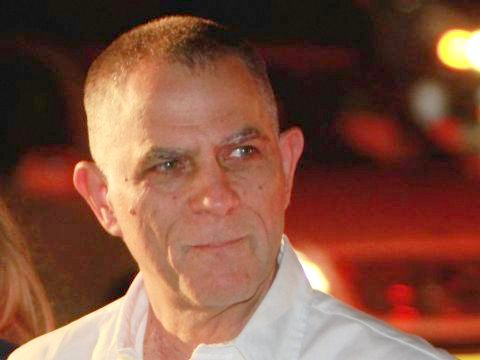 מוזס. ניסה לסחוט ראש ממשלה מכהן
