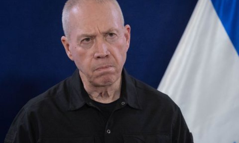 גלנט. "דין כל בכיר בחמאס להיכנע או למות" [צילום: חיים גולדברג/פלאש 90]